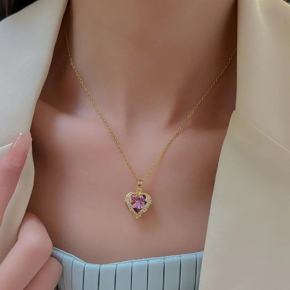 Colliers tendance en forme de cœur en acier inoxydable et zircone cubique pour femmes et hommes, couleur or, métal et cristal, bijoux de fête de tous les jours
