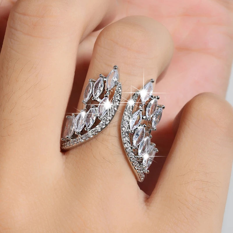 Bagues romantiques en zircone cubique pour femmes, anneaux articulés à ailes ouvertes, bijoux de fiançailles pour filles, cadeau de doigt réglable