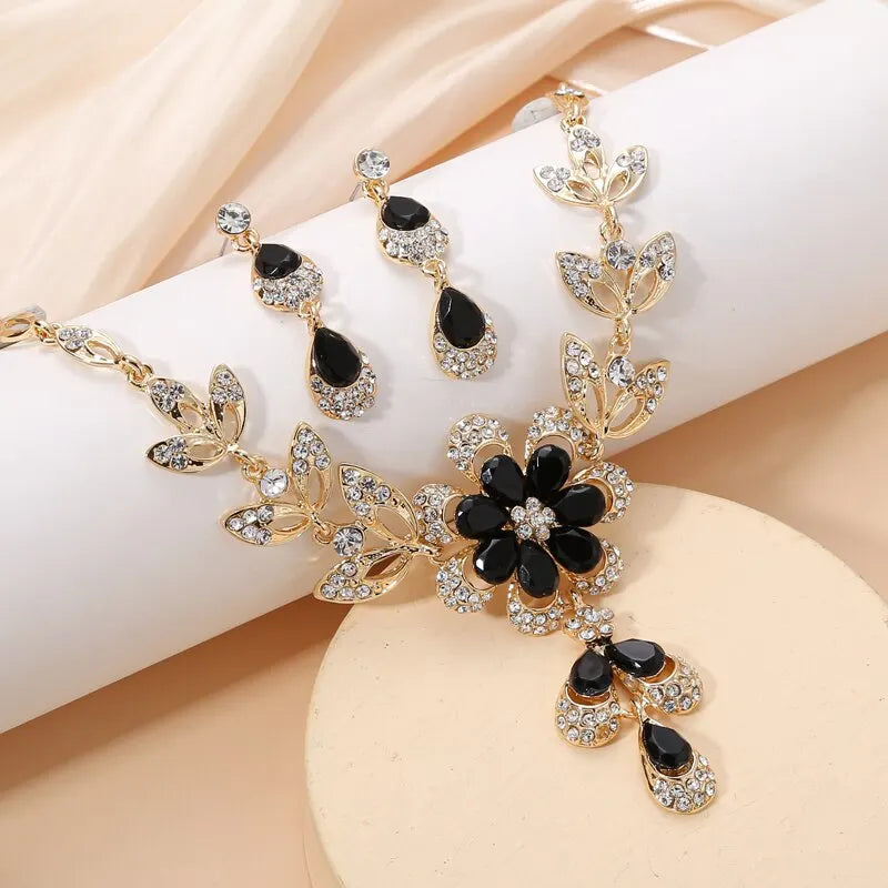 Collier et boucles d'oreilles en cristal noir pour femmes, ensemble de bijoux de luxe, couleur or, strass, goutte d'eau, bijoux de mariage Vintage