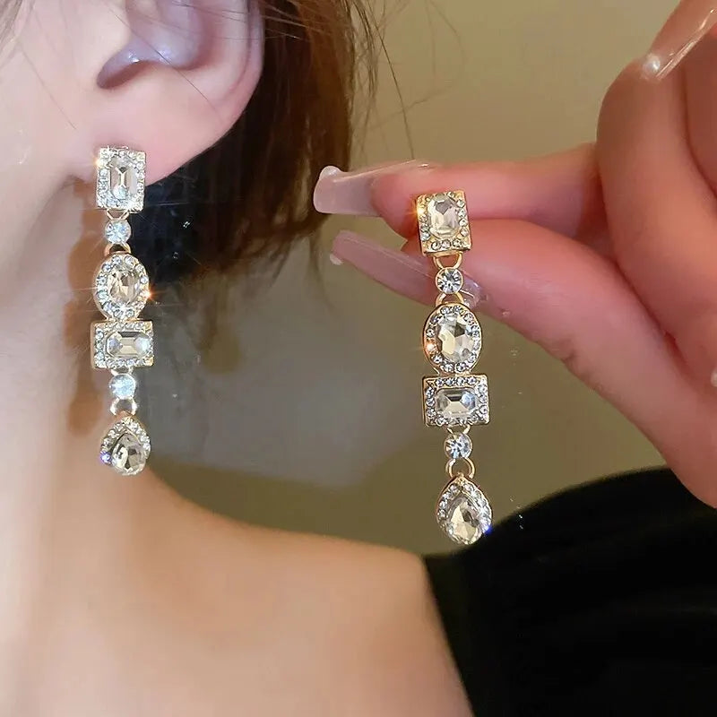 Boucles d'oreilles longues  en strass colorés brillants pour femmes, boucles d'oreilles géométriques carrées pendantes, bijoux de fête de mariage, cadeau