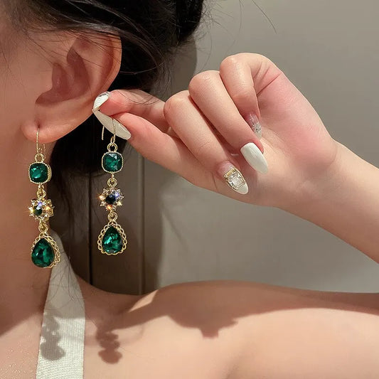 Boucles d'oreilles Vintage en cristal strass vert, gouttelette d'eau, cœur pour femmes, boucles d'oreilles géométriques carrées, bijoux cadeaux